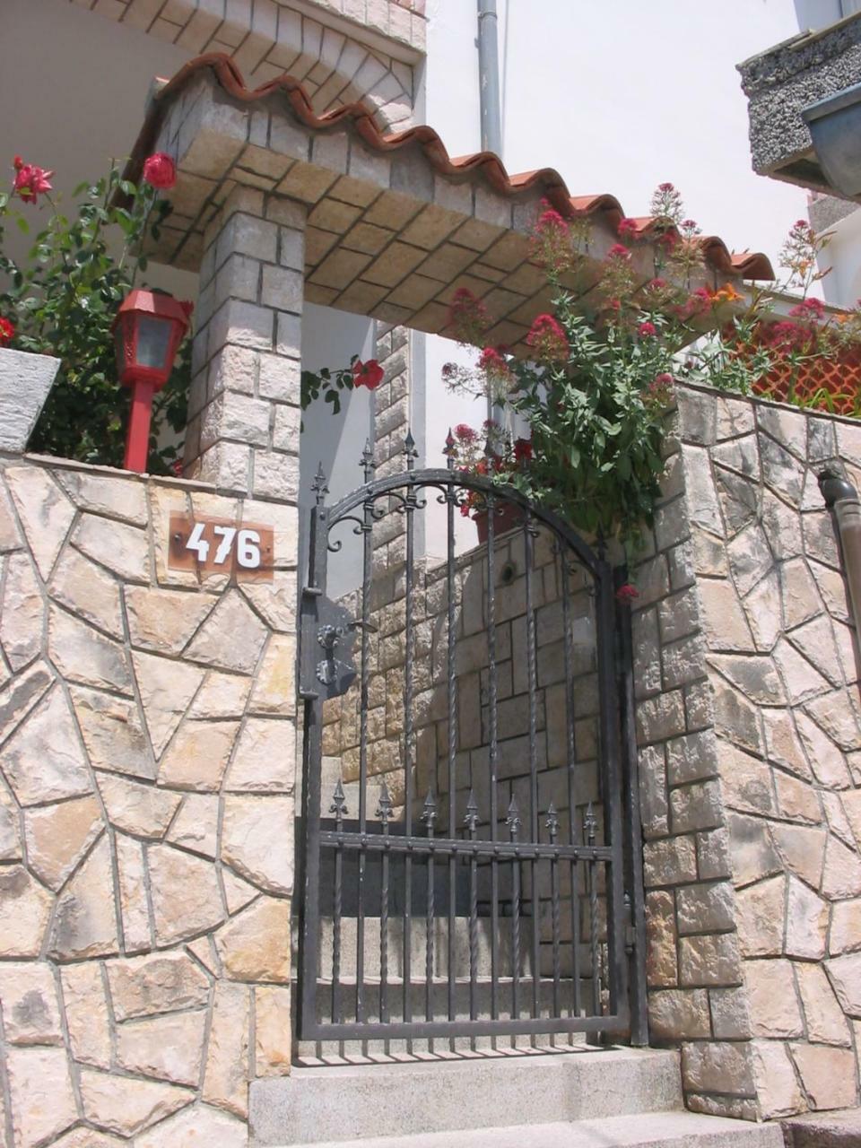 Apartmani Manuela Lopar Buitenkant foto