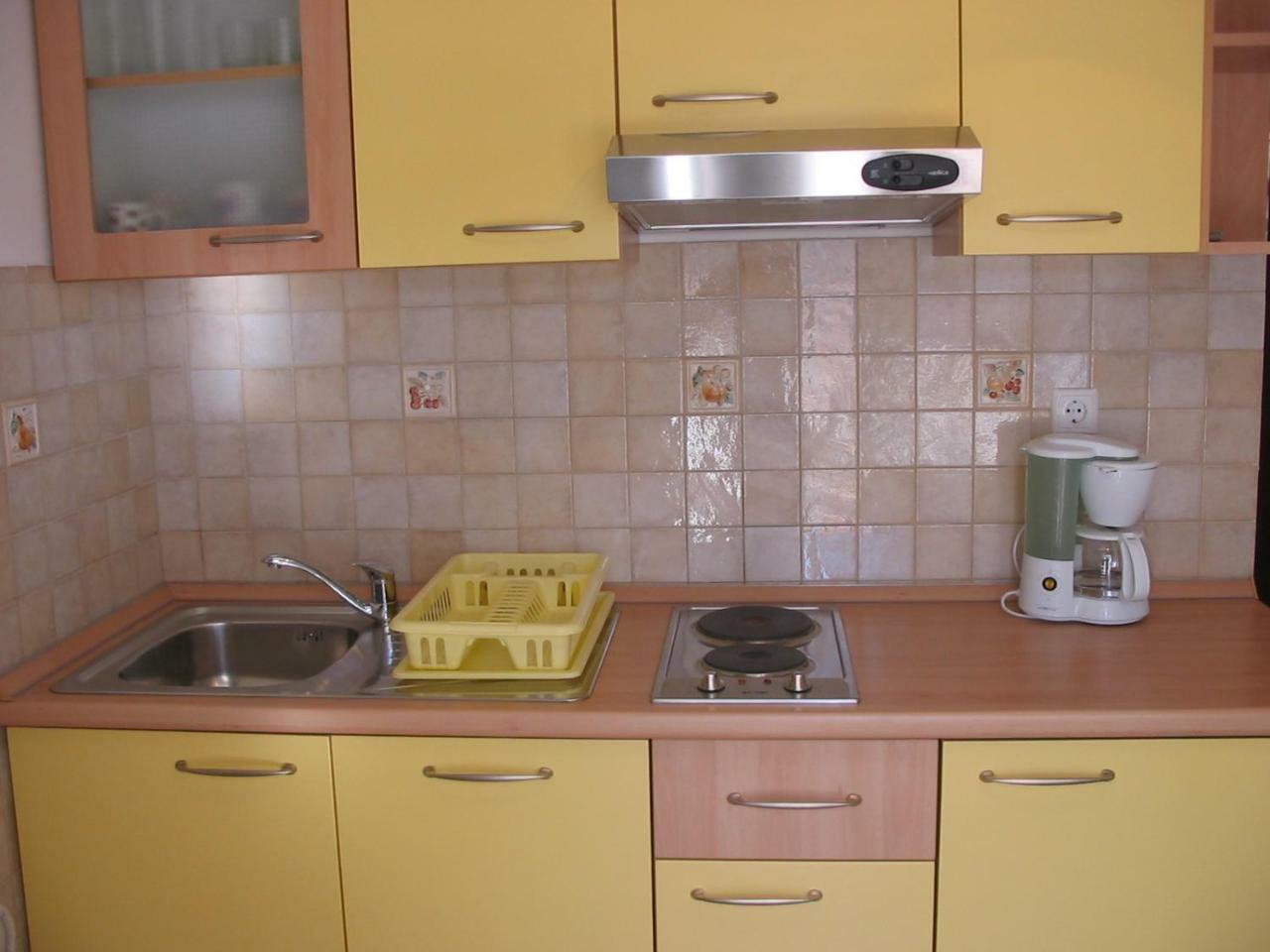 Apartmani Manuela Lopar Kamer foto